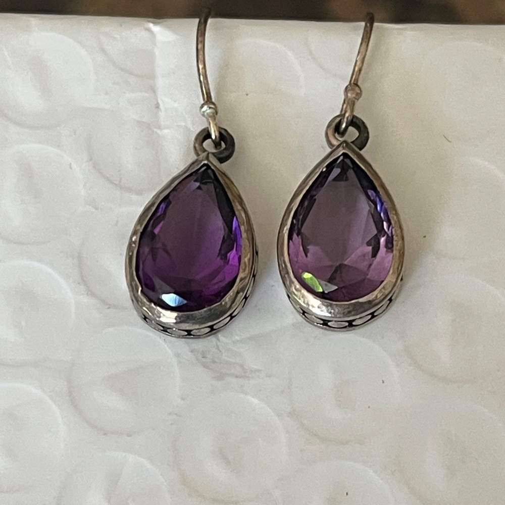 VTG Elegant Amethyst Teardrop Earrings